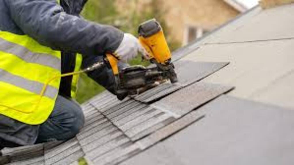Shingle Roof Services in Manhattan